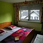 Gehlberger Am Schneekopf / Venkovský dům