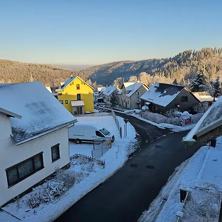 Gehlberger Am Schneekopf / * Suhl