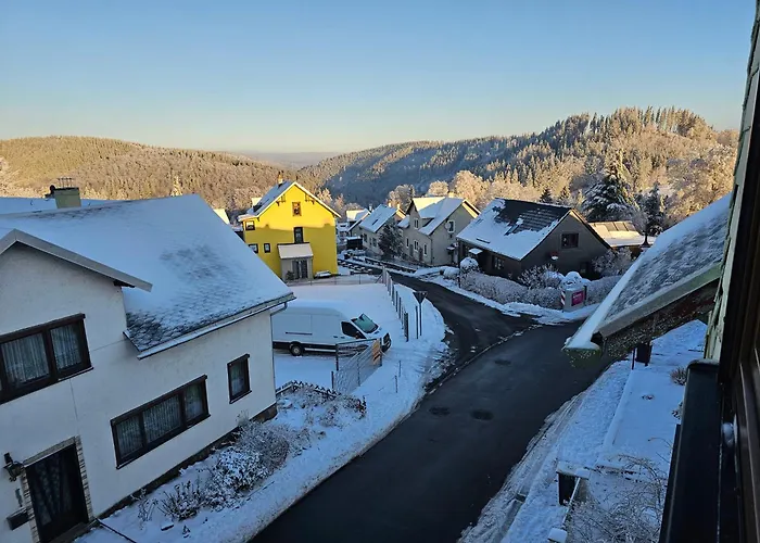 Gehlberger Am Schneekopf / * Suhl